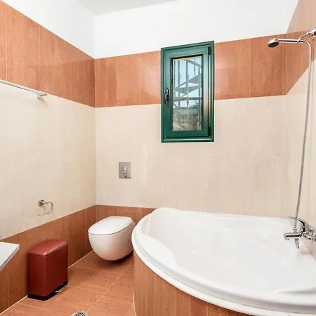 Siena Pool Koskinou (Rhodes)