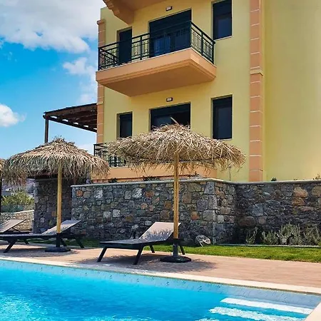 Villa Siena Pool